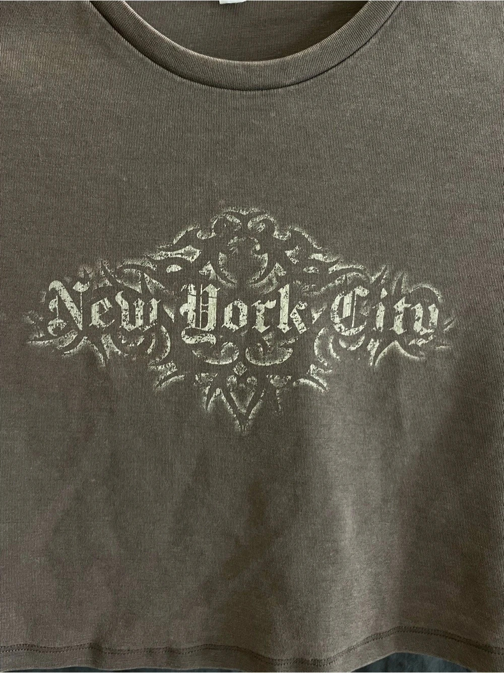 Garage NYC New York Graphic Baby Tee Brown Cropped T-Shirt M - Picture 5 of 9